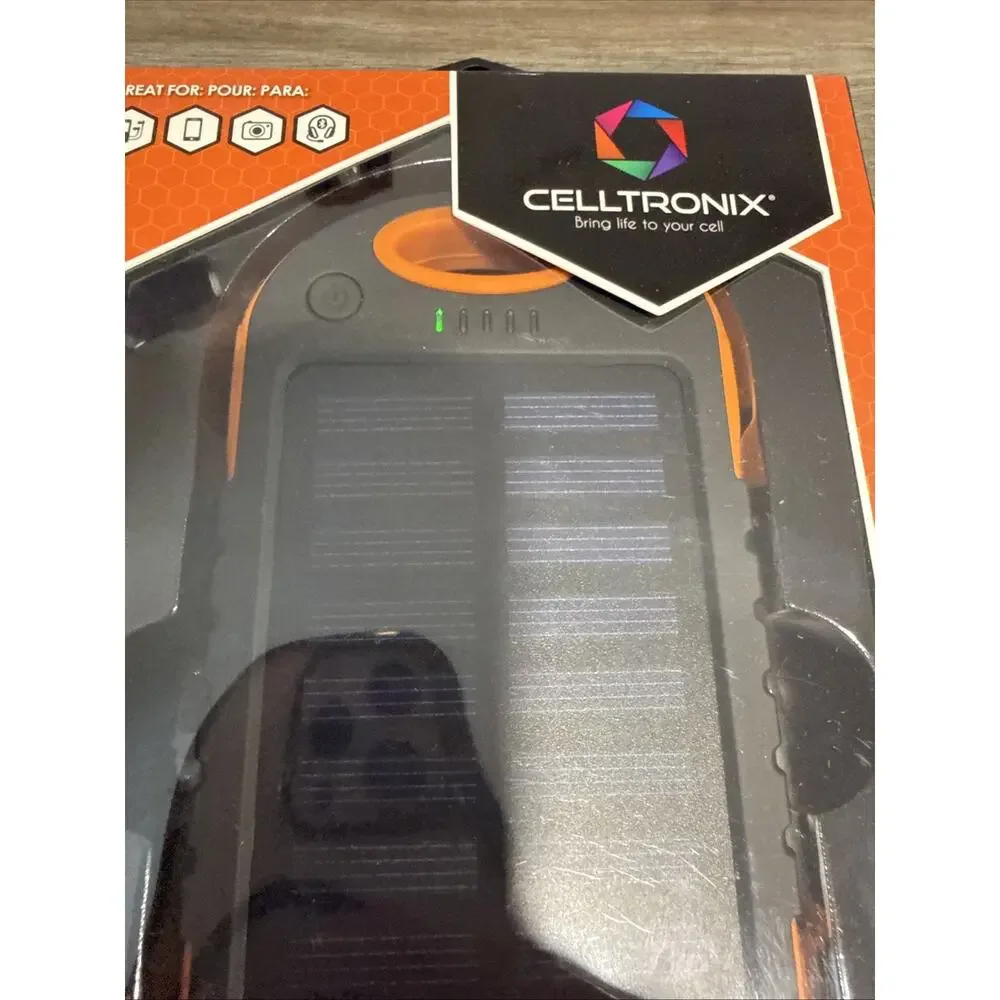 Celltronix 5,000 mAh Solar/Cable Portable Charger and Flashlight - Black/Orange